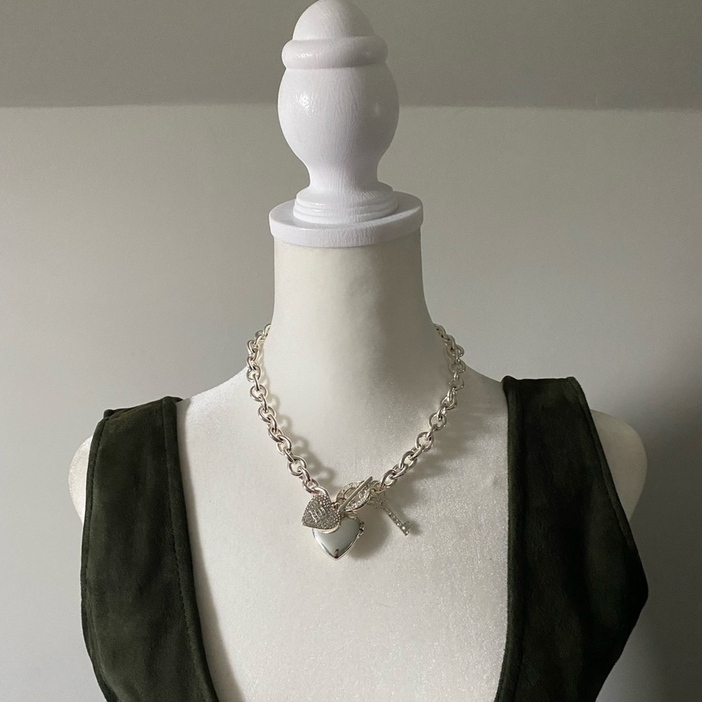 Bebe Chunky Necklace